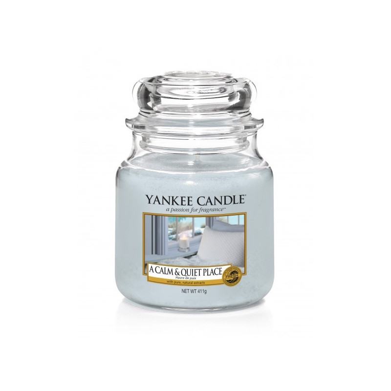 Yankee Candle A Calm & Quiet Place Średnia świeca zapachowa Yankee Candle - 1