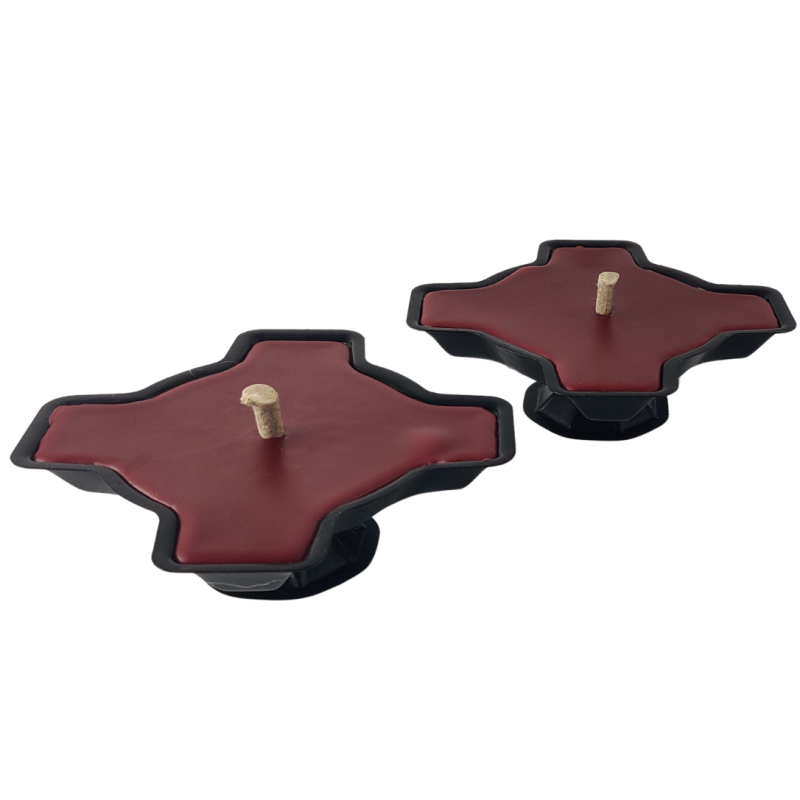 Otvorená kovová sviečka ZM ďatelina bordová 8-10h 1 ks.