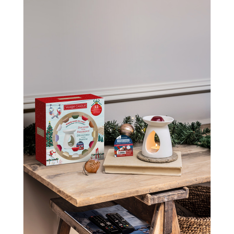 Zestaw kominek + 12 wosków zapachowych Yankee Candle Apres Ski Prezent