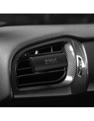 Zapach samochodowy do kratki MILLEFIORI Milano ICON NERO (18CART3)