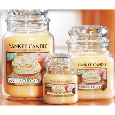 Yankee Candle Vanilla Cupcake średnia świeca zapachowa Yankee Candle - 2